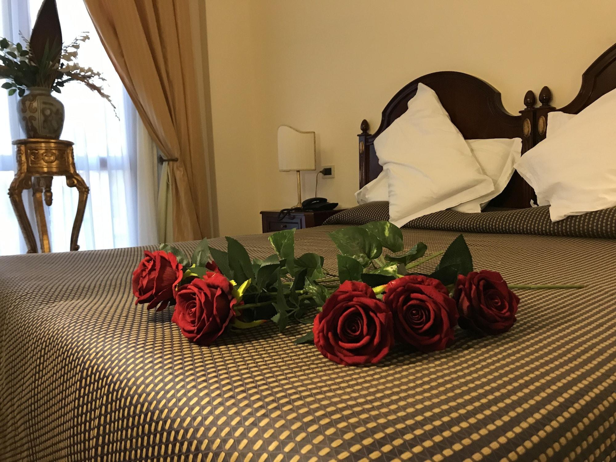 Grand Hotel Palace マルサラ エクステリア 写真